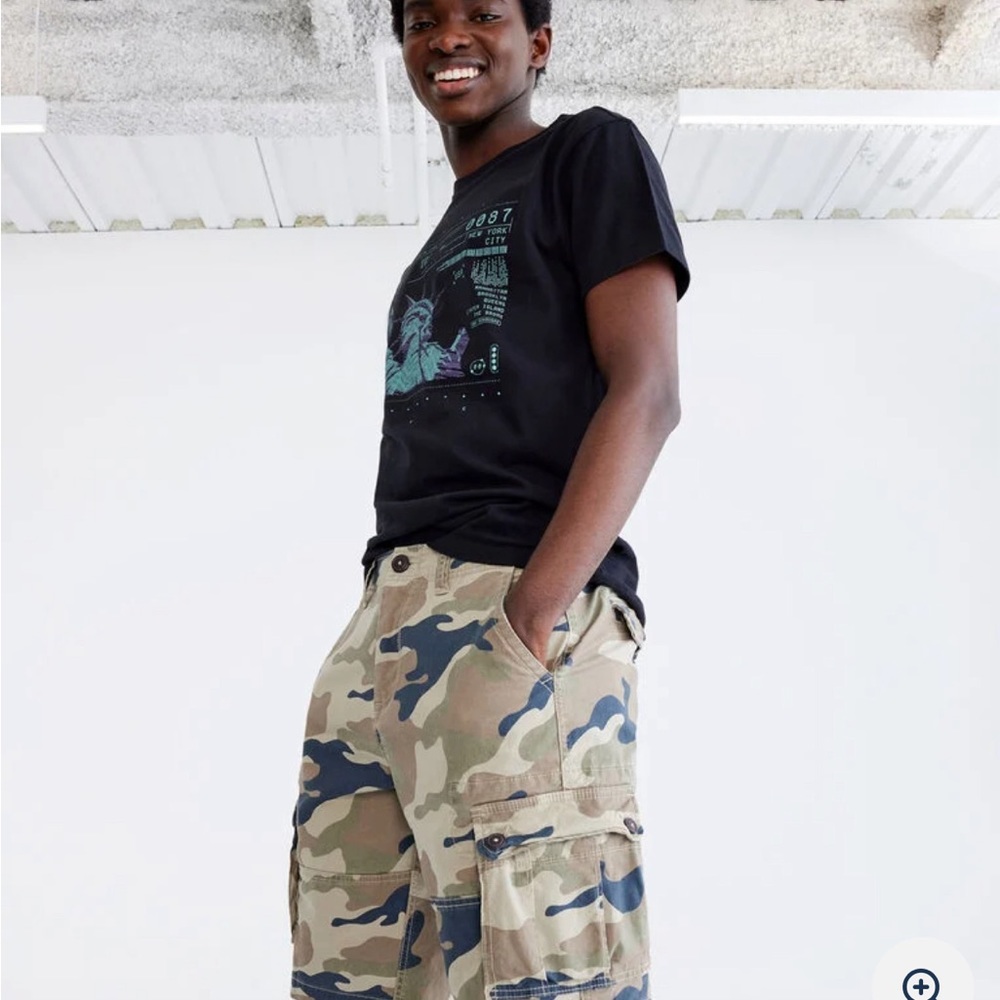 AEROPOSTALE - Men’s Cargo Short Camo 11.5” - Size 27